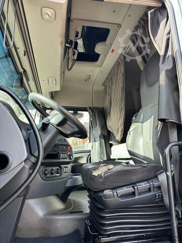 Μουσαμάς DAF XF 106.440 DAF XF 106 440 BL 4x2 *SpaceCab *Pri...