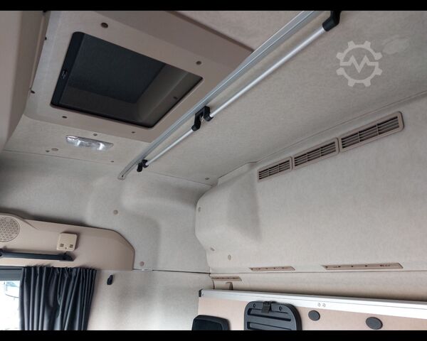 Camião trator MERCEDES-BENZ Actros IV - actros 2548 L Flat cab. . 2,5 Euro VI