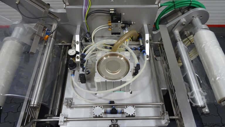 Semi-automatic tray sealer Variovac Rotarius VG