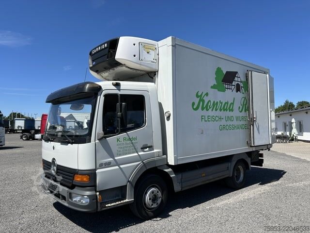Van berpendingin Mercedes Benz 818 Atego TK Koffer Carrier Supra