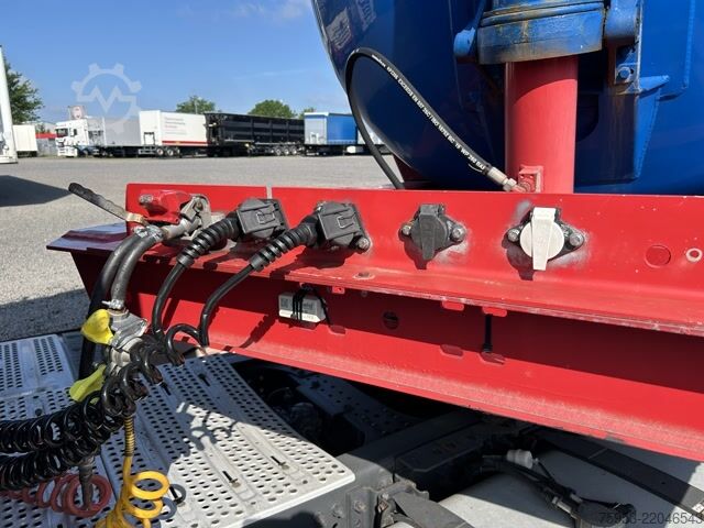 Semirremolque silo Feldbinder KIP 50.3 eigene Hydraulik
