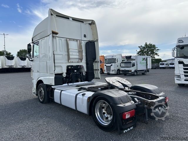 Standard tractor unit DAF XF 510 SSC LL Low höhenverstellbare Sattelkupplung