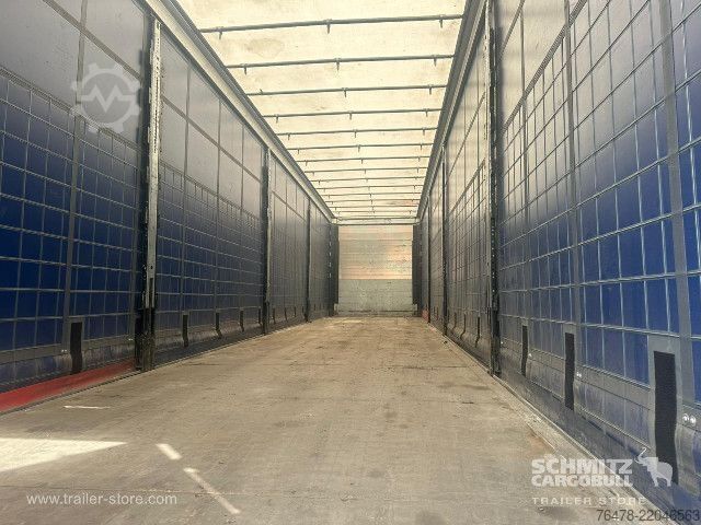Semi-remorque bâchée Schmitz Cargobull Curtainsider Mega