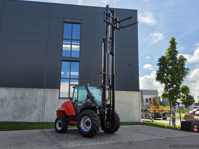 Chariot élévateur tout-terrain Manitou M 30-4