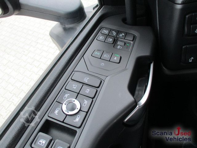 Tracteur routier standard Scania S 460 A4x2NA / Leder / Navi / LED