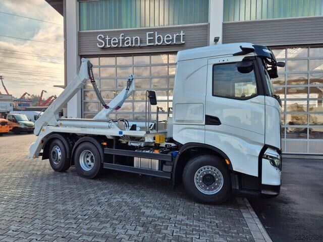 Iveco AS280X58Y/ PS ON พร้อมชุดยกตะขอ Meiller AK 16 ระบบวิทยุรีโมต และคานลากพ่วง AHK Cam Iveco AS280X58Y/ PS ON Meiller AK 16. T Funk AHK Cam