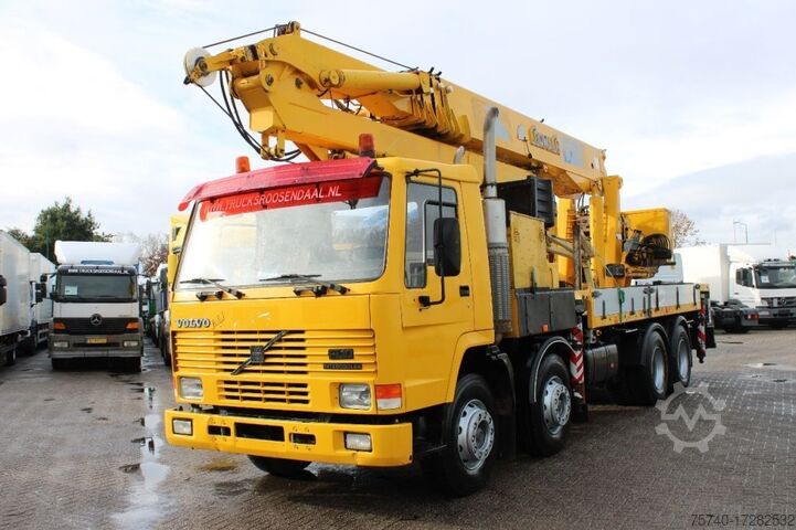מנוף שטח Volvo FL10 8X4 + GROMACH 34 mtr. + EURO 2
