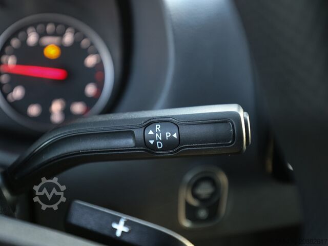 Furgon z wysokim dachem Mercedes-Benz Sprinter 317 CDI Kasten Pro L2H2 Holz Navi Ka