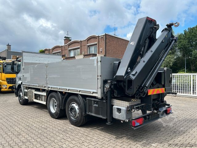 Lastbilmonteret kran IVECO Pritsche + HIAB HIDUO 228 Kran