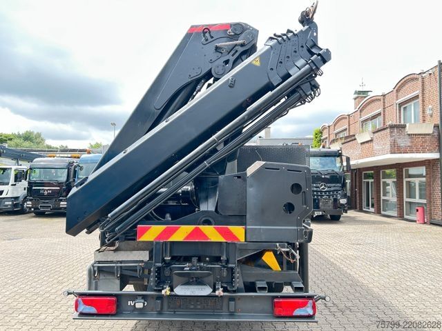 Lastbilmonteret kran IVECO Pritsche + HIAB HIDUO 228 Kran