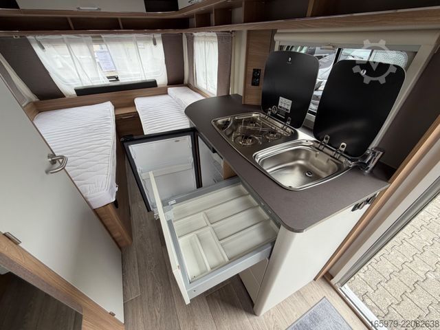 Каравана BÜRSTNER Premio 460 TL