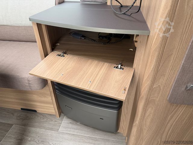 Каравана BÜRSTNER Premio 460 TL