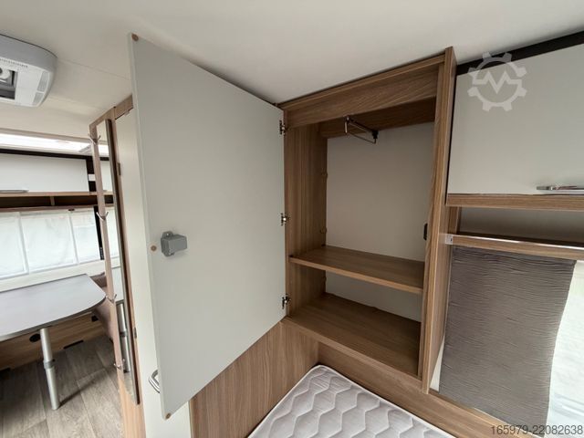 Каравана BÜRSTNER Premio 460 TL