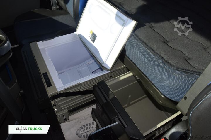 Unit traktor standar VOLVO FH 460 Globetrotter XL i-Save