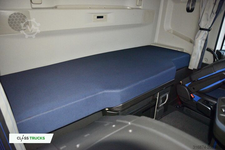 Unit traktor standar VOLVO FH 460 Globetrotter XL Varios i-Save