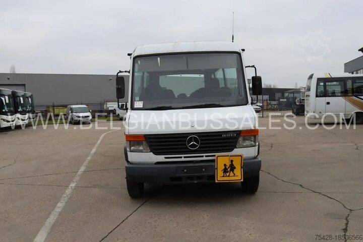 حافلة صغيرة Mercedes VARIO 813 / Euro 4