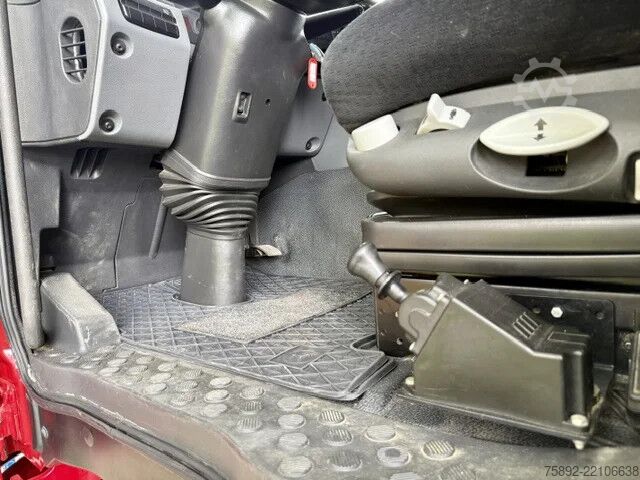 SZM มาตรฐาน Mercedes-Benz Actros 1860 V8 / Kipperhydraulik / Euro5