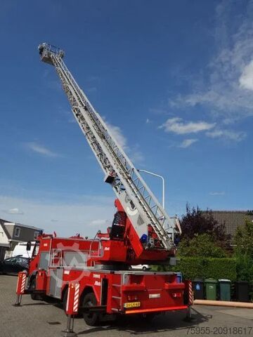 Véhicule de lutte contre les incendies DAF LF 55.250 METZ 30 meter