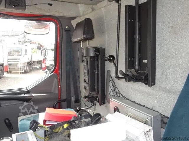 Véhicule de lutte contre les incendies DAF LF 55.250 METZ 30 meter