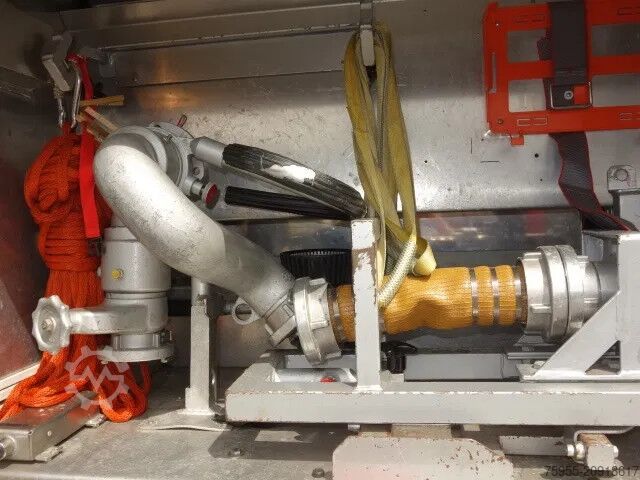 Véhicule de lutte contre les incendies DAF LF 55.250 METZ 30 meter