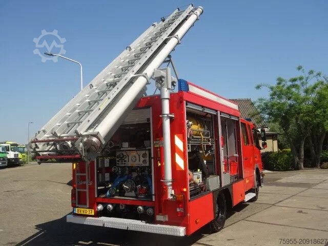 Véhicule de lutte contre les incendies Mercedes-Benz Atego 1326 ziegler pump