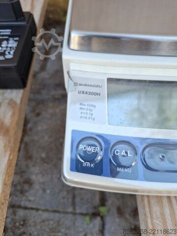 Precisieweegschaal Shimadzu UX4200H