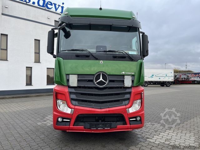 Tovornjak s kavljem za kontejnerje MERCEDES-BENZ Actros 2745 6x2 Gergen 21/70 Abrollkipper