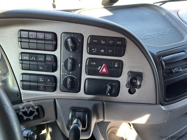 LKW mit Pritsche & Plane MERCEDES-BENZ 2541 6x2 Atlas 135.2E Pritsche 8,20 m