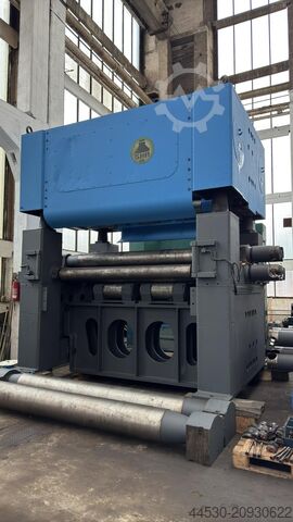 Enderezadora de chapa WMW Wildau UBR 32x2500