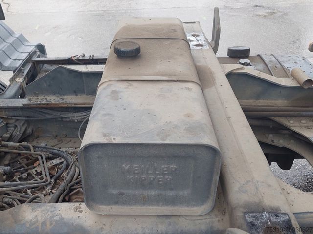 Trojstranný sklápací nákladný automobil MAN TGA 26.430 BB 6x4 Meiller