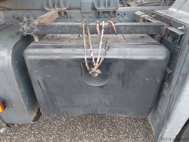 Trojstranný sklápací nákladný automobil MAN TGA 26.430 BB 6x4 Meiller