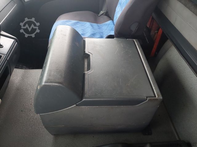 Trojstranný sklápací nákladný automobil MAN TGA 26.430 BB 6x4 Meiller