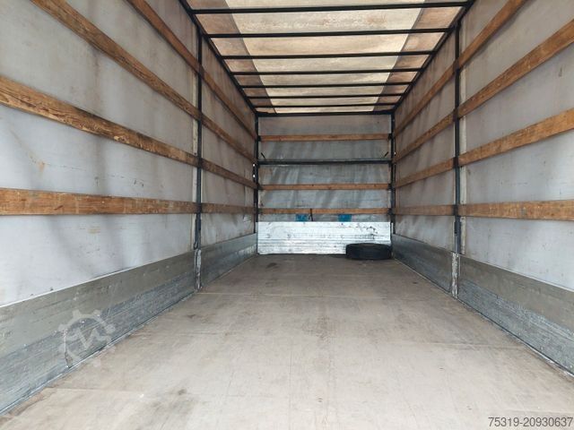 فان بستارة جانبية IVECO 75E21 4x2 LBW Nutzlast 3t 18 Paletten