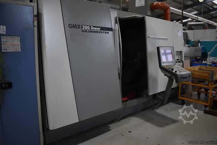Centro de torneamento e fresagem CNC DMG GMX 200 linear