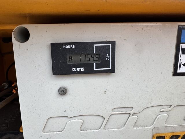 Niftylift Nifty HR12 NE Колінчастий підйомник 4x2 Електричний 2012 Робоча висота 12 м NIFTYLIFT HR12 NE Knikarmhoogwerker 4x2 Elektrisch 2012 12M werkhoogte