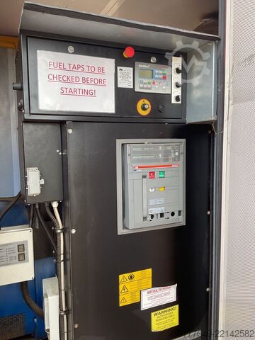 Engine Mitsubishi S16R, 2000KVA. Low hours and very complete