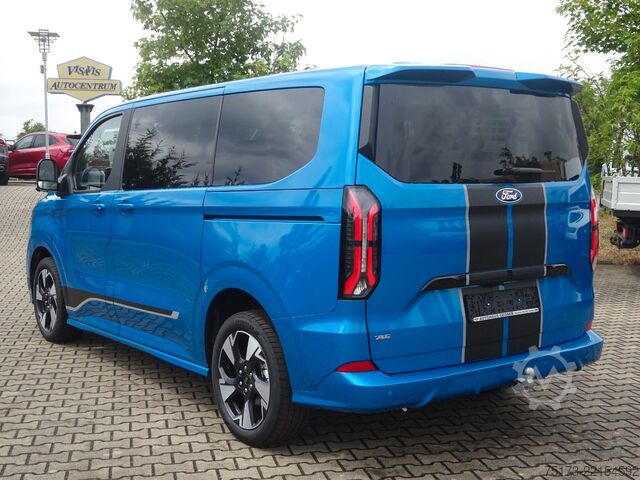 Minibus FORD Tourneo Custom 340L1 Sport PHEV AHK Exklusiv ACC