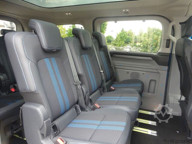 Minibus FORD Tourneo Custom 340L1 Sport PHEV AHK Exklusiv ACC