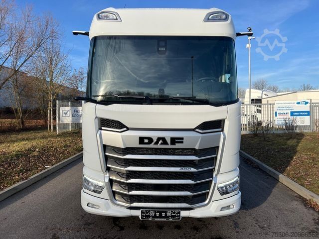 Tractor estándar DAF XF 480 FT mit ADR Ausstattung