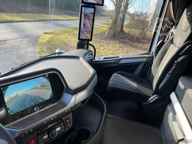 Tractor estándar DAF XF 480 FT mit ADR Ausstattung