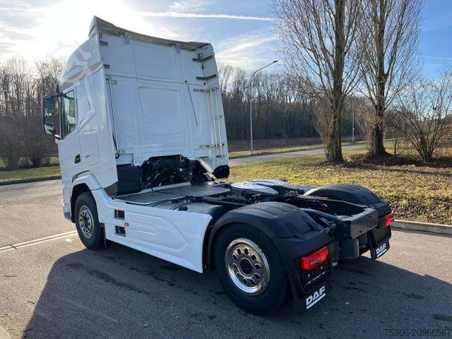 Standard tractor unit DAF XF 480 FT