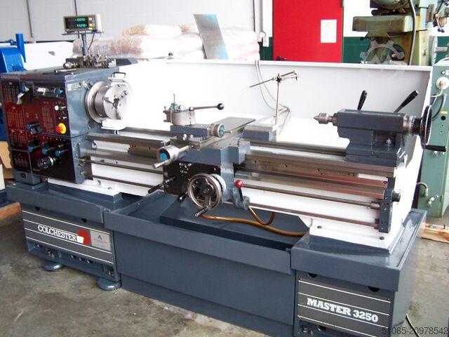 Universālais virpa Colchester Master 3250