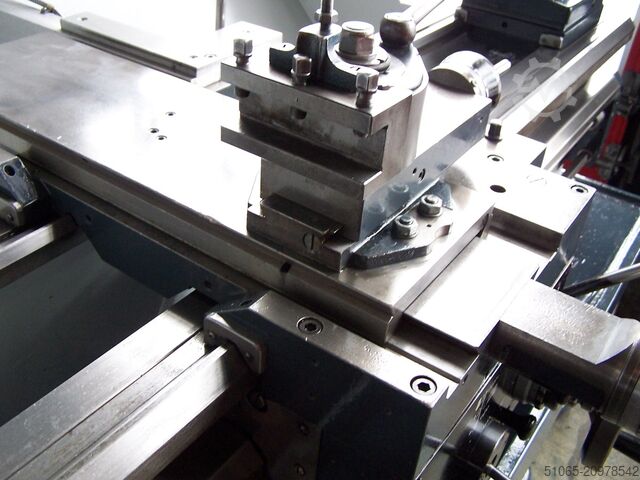 Universālais virpa Colchester Master 3250