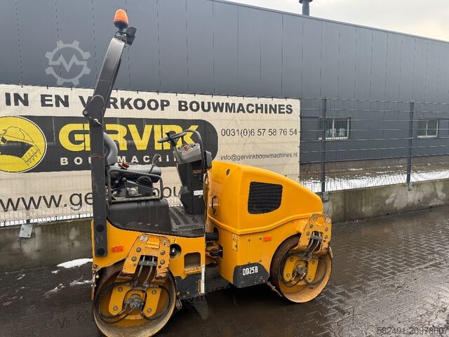 Tandemvals Volvo DD 25 B