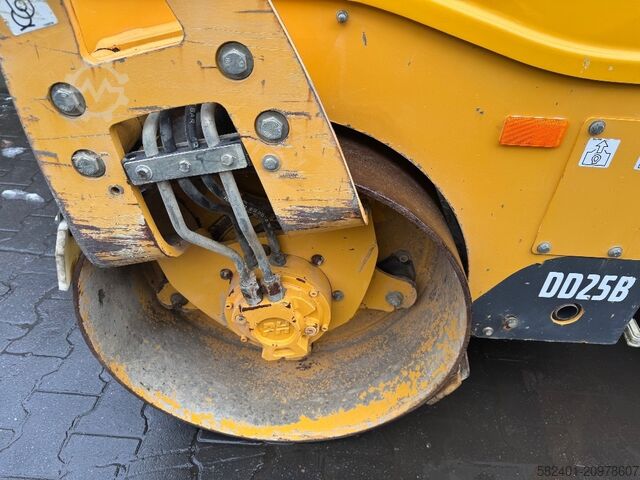 Tandemvals Volvo DD 25 B