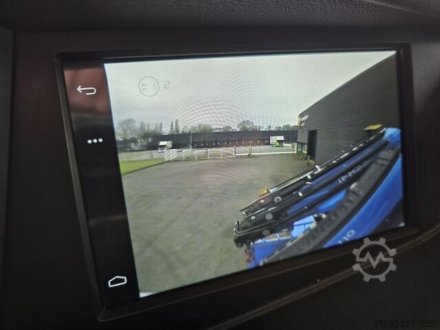 Plataforma de carga Volvo FH 16 750 8x4 / RETARDER / FASSI 71 TM + JIB