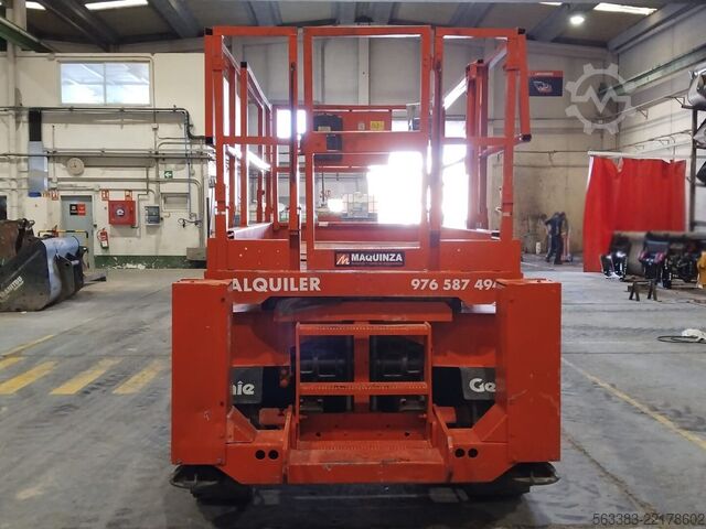 Pont élévateur à ciseaux Genie GS2668RT