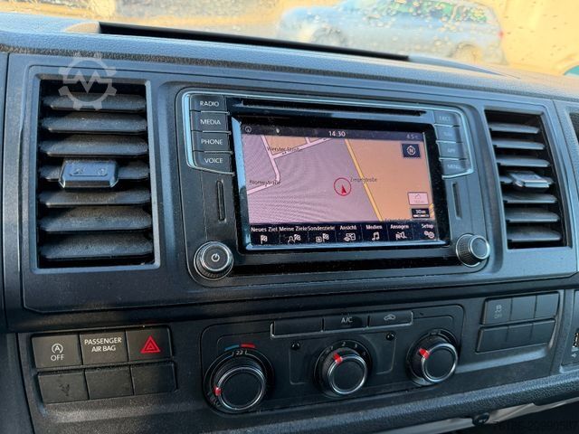 รถตู้ตู้ทึบ VOLKSWAGEN T6 Transporter 2.0 TDI Kasten lang Navi