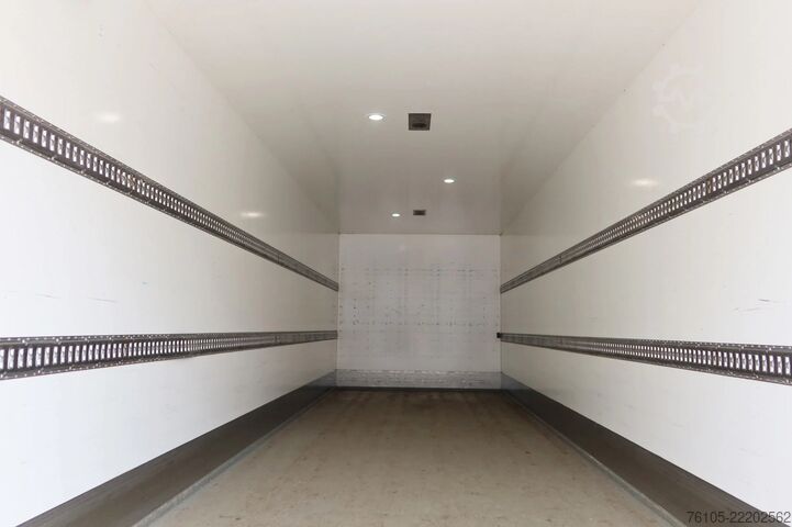 Estándar-SZM MAN TGM 15.290 Trekker + Heiwo city trailer geisole...