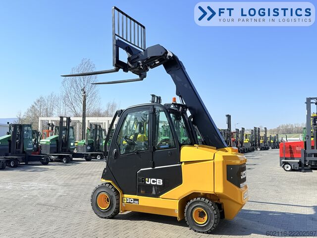 Teleskopski nakladalnik JCB TLT30D TELESCOPIC MAST DIESEL CABIN